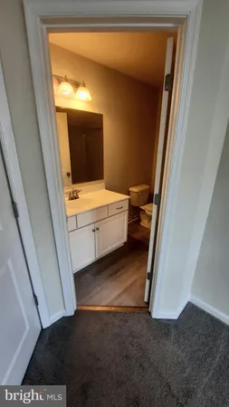 $2,010 | 1039 Admiral's Quay Drive, Mechanicsburg, PA 17050