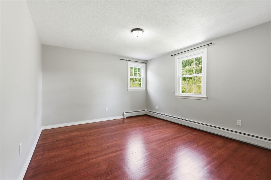 1107 North Pleasant Street Amherst, MA 01002 - Photo 20 of 42