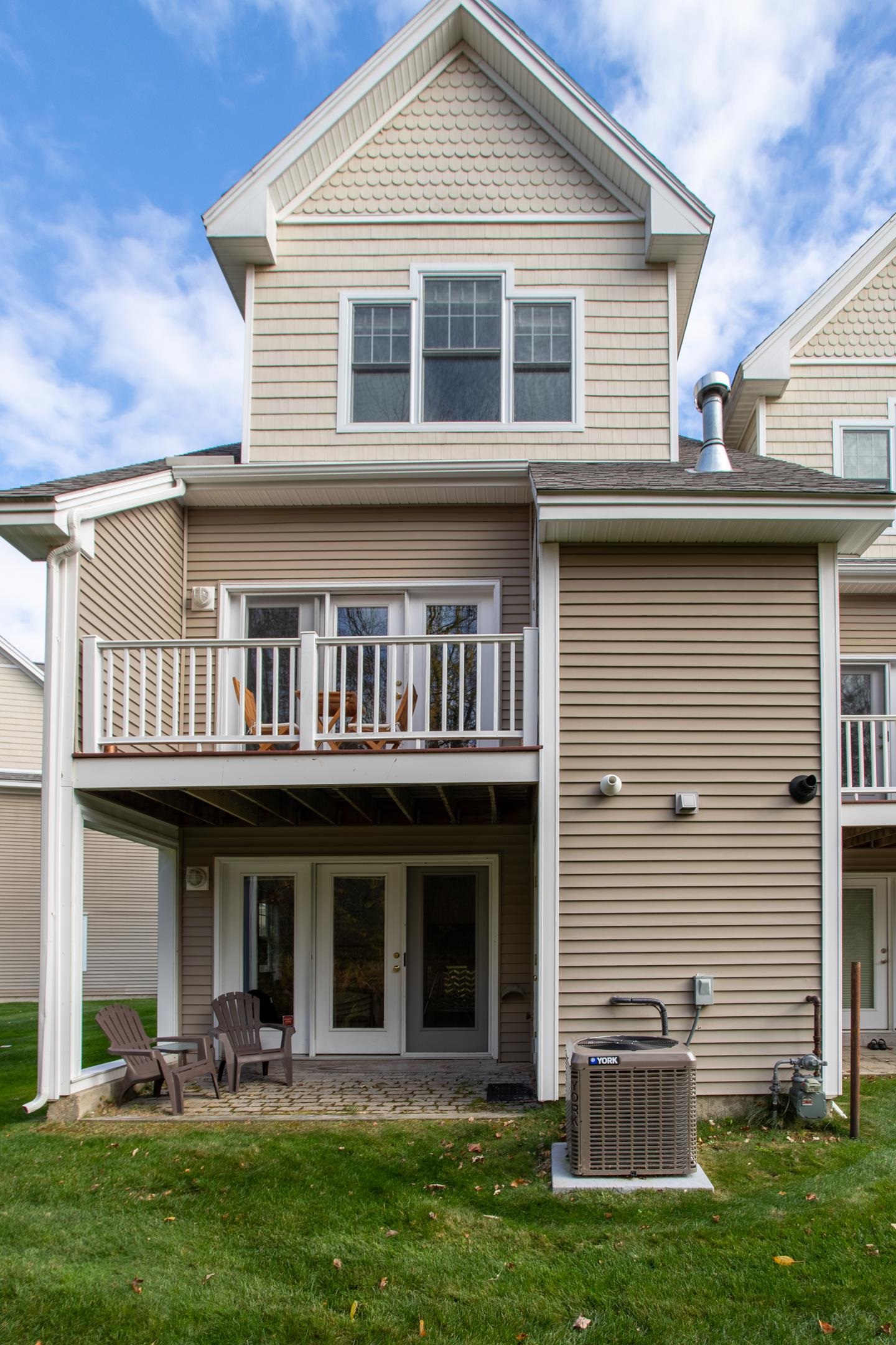 131 Court Street, Unit 7 Exeter, NH 03833 - Photo 34 of 41 Gallery Image 34