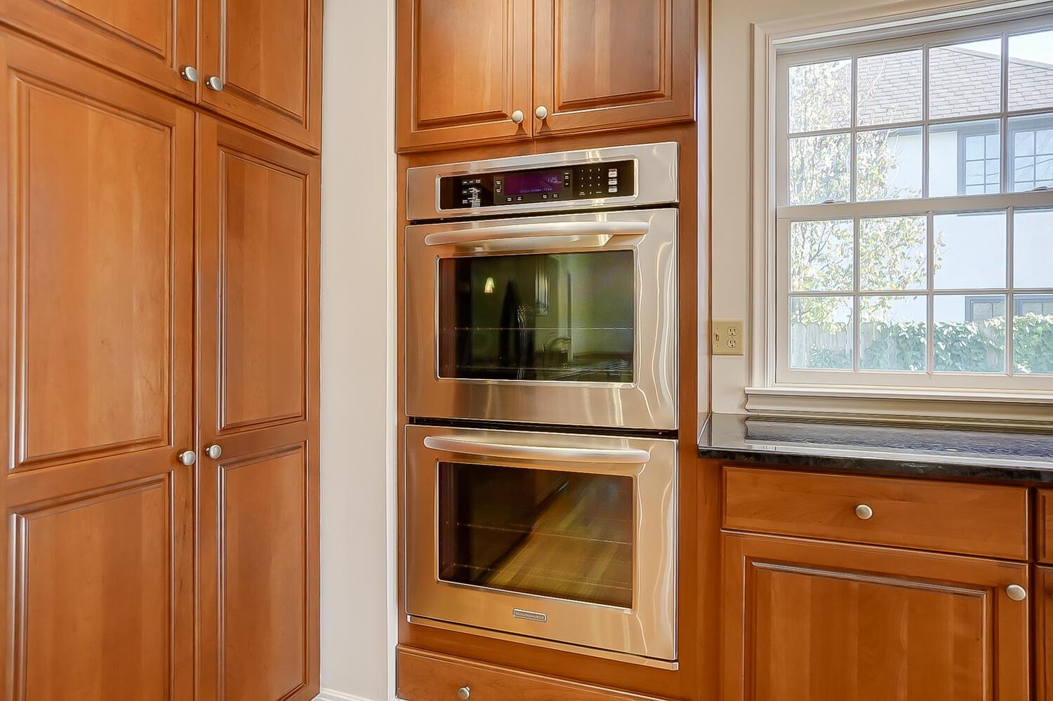 1548 Cardiff Road Upper Arlington, OH 43221 - Photo 17 of 84 50044356-017_web