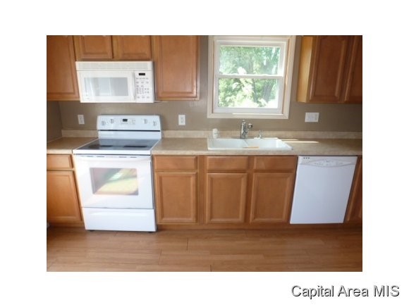 2704 Mead Drive Springfield, IL 62707 - Photo 7 of 20