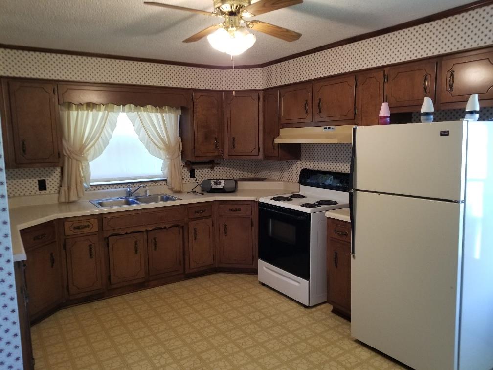 137 Crowder Road Lafayette, TN 37083 - Photo 6 of 14 Gallery Image 6