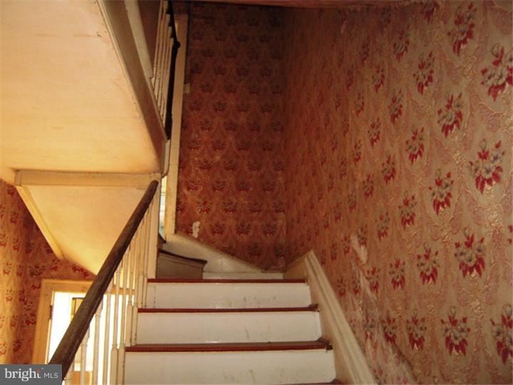 798 Washington Crossing Road Newtown, PA 18940 - Photo 22 of 22 Hallway