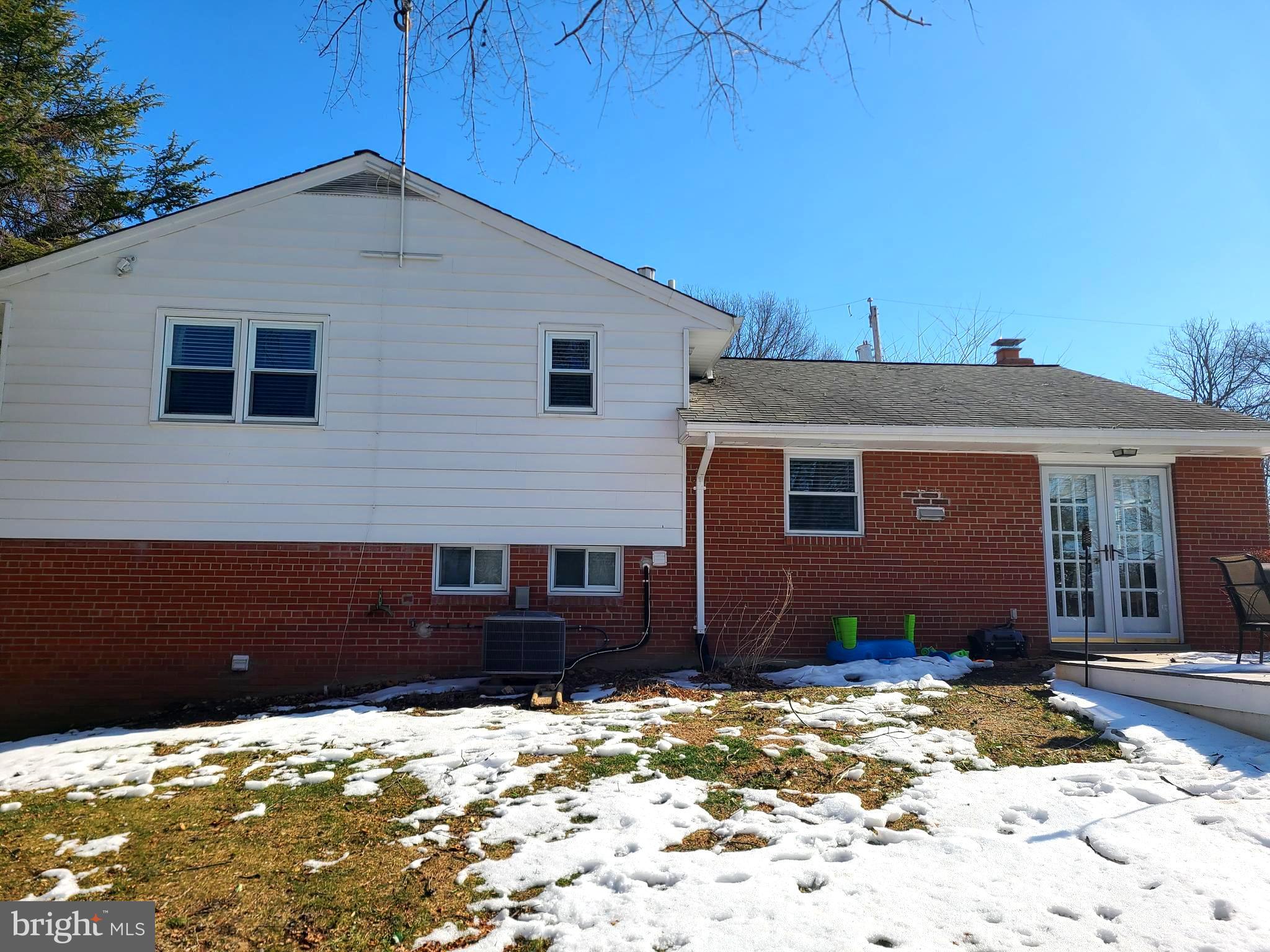 4616 Exeter Street Annandale, VA 22003 - Photo 3 of 3