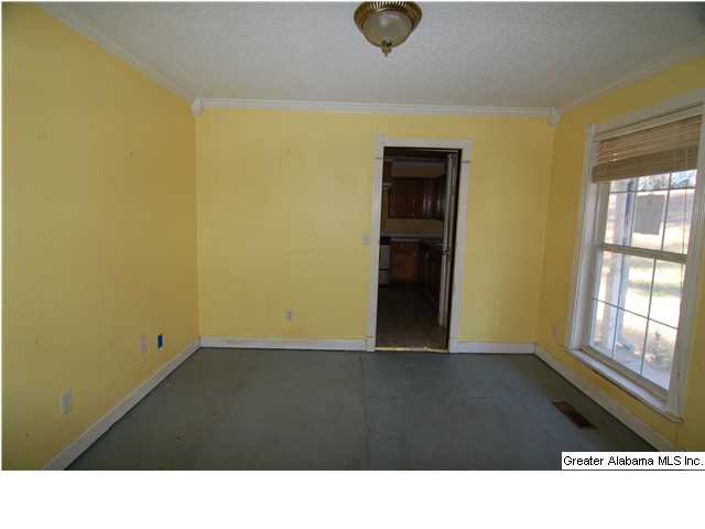 1356 Old Boston Road Alabaster, AL 35007 - Photo 2 of 12