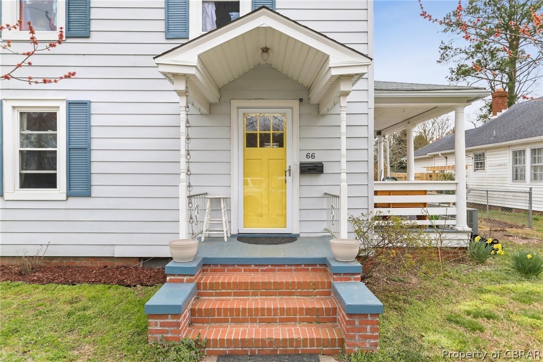 66 Randolph Road Newport News, VA 23601 - Photo 4 of 32 Gallery Image 4