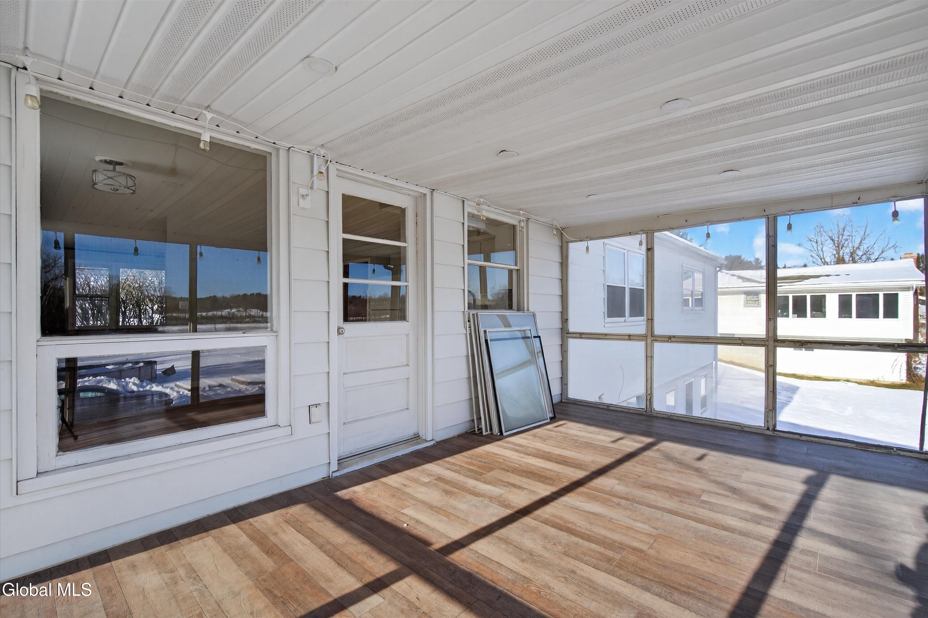 733 Hudson River Road Halfmoon, NY 12118 - Photo 18 of 63 16-733 Hudson River Rd-16