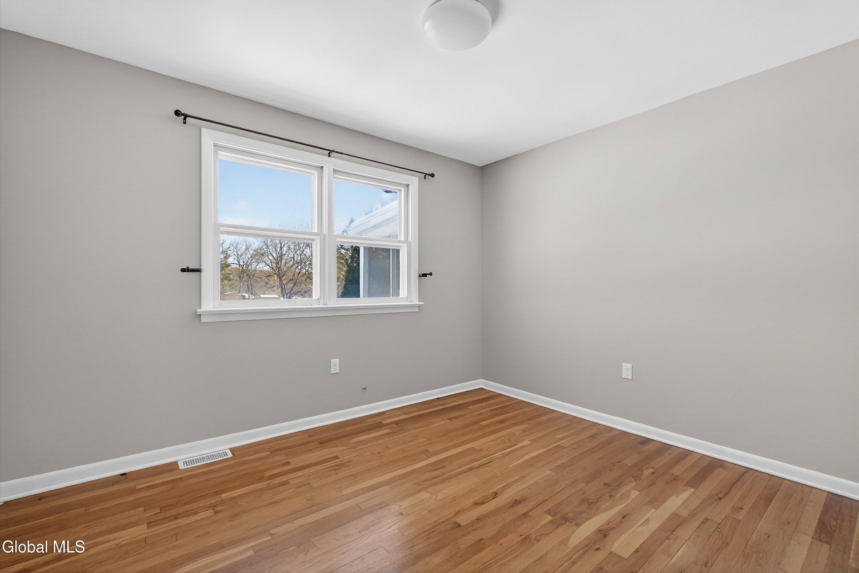 733 Hudson River Road Halfmoon, NY 12118 - Photo 28 of 63 26-733 Hudson River Rd-26