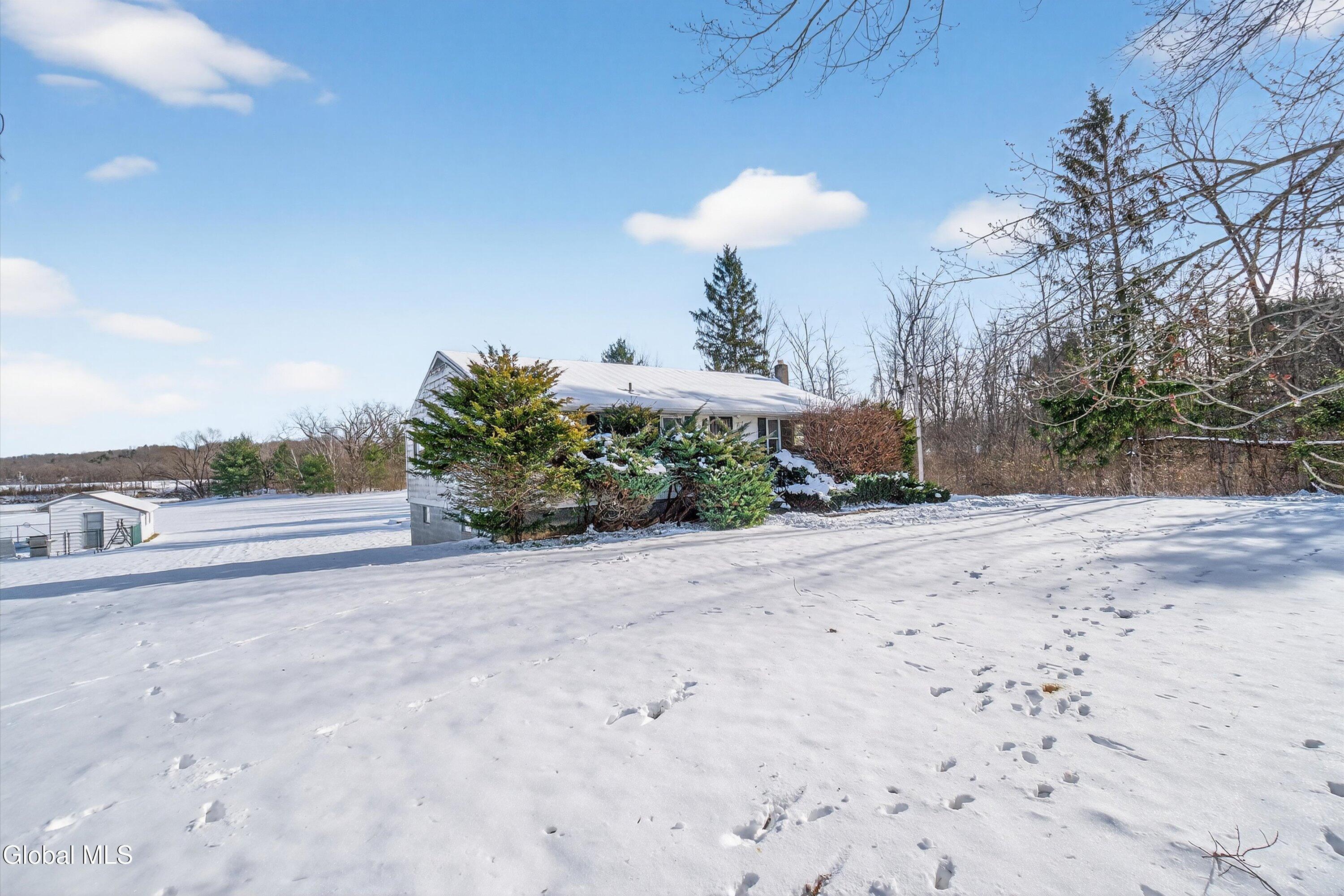 733 Hudson River Road Halfmoon, NY 12118 - Photo 50 of 63 44-733 Hudson River Rd-44