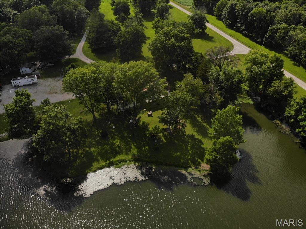 8360 Club Lane Alma, IL 62807 - Photo 2 of 24