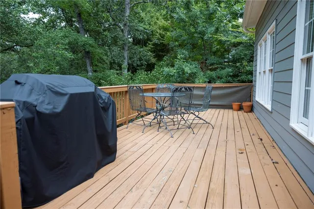 $569,000 | 1581 Shetland Pony Court Northwest, Suwanee, GA 30024