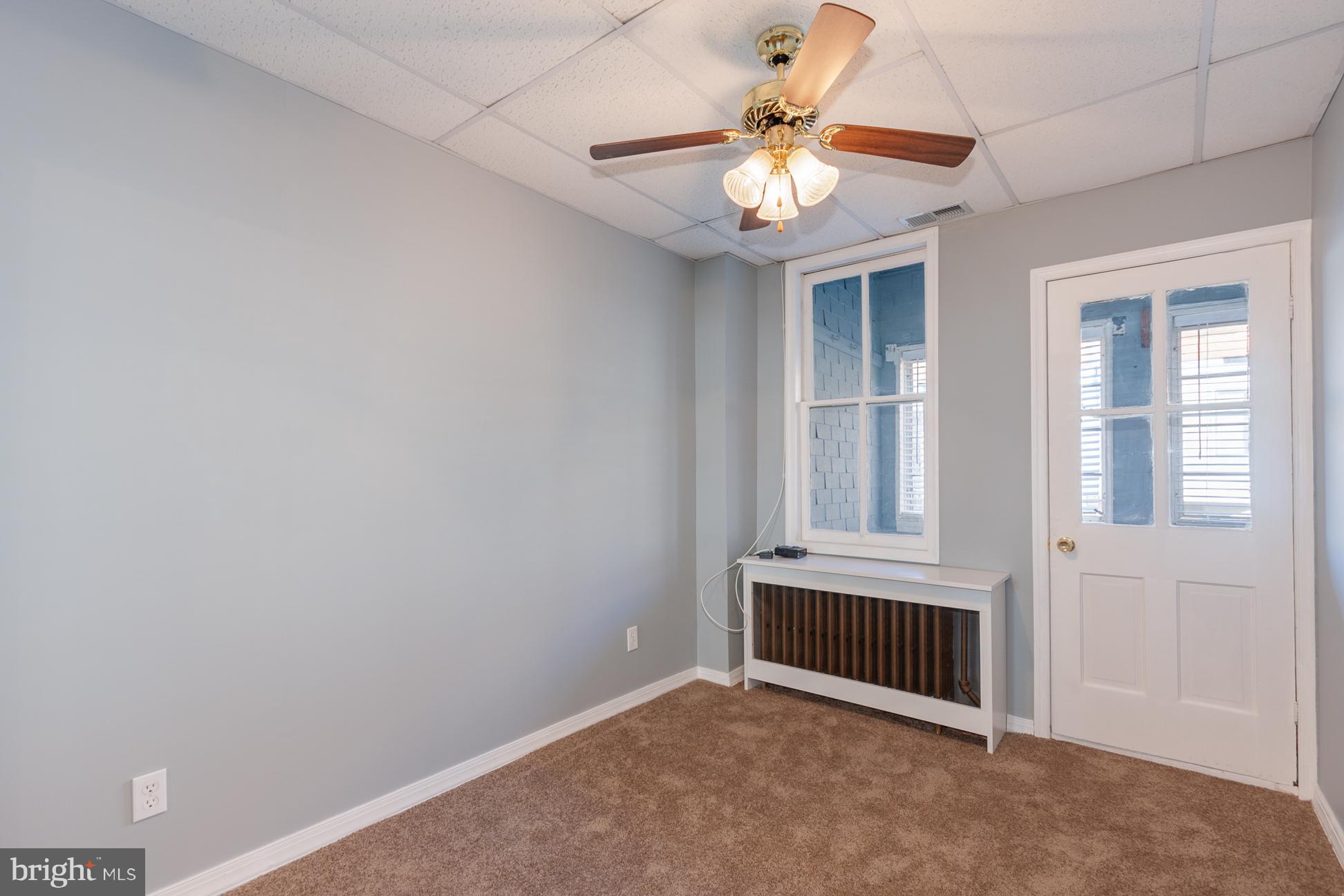 109 Rochester Place Baltimore, MD 21224 - Photo 17 of 25