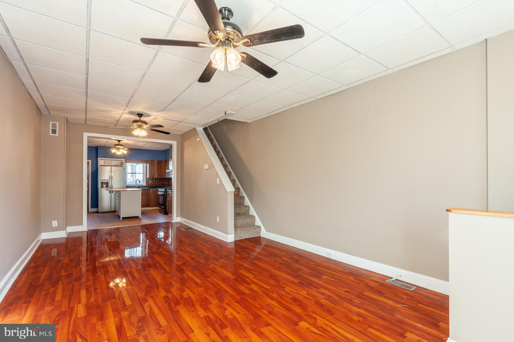 109 Rochester Place Baltimore, MD 21224 - Photo 3 of 25