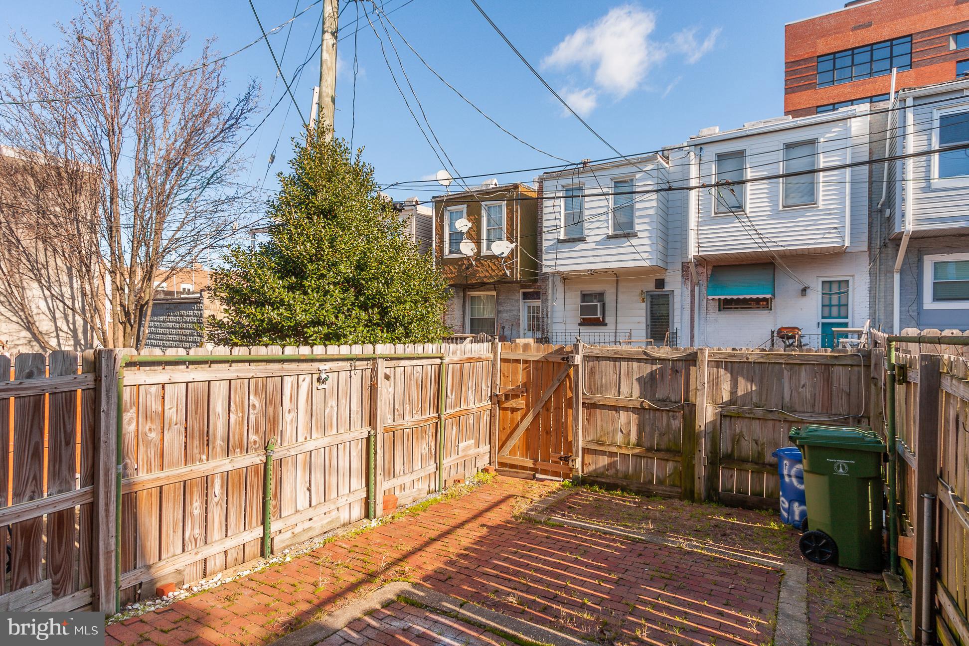109 Rochester Place Baltimore, MD 21224 - Photo 23 of 25
