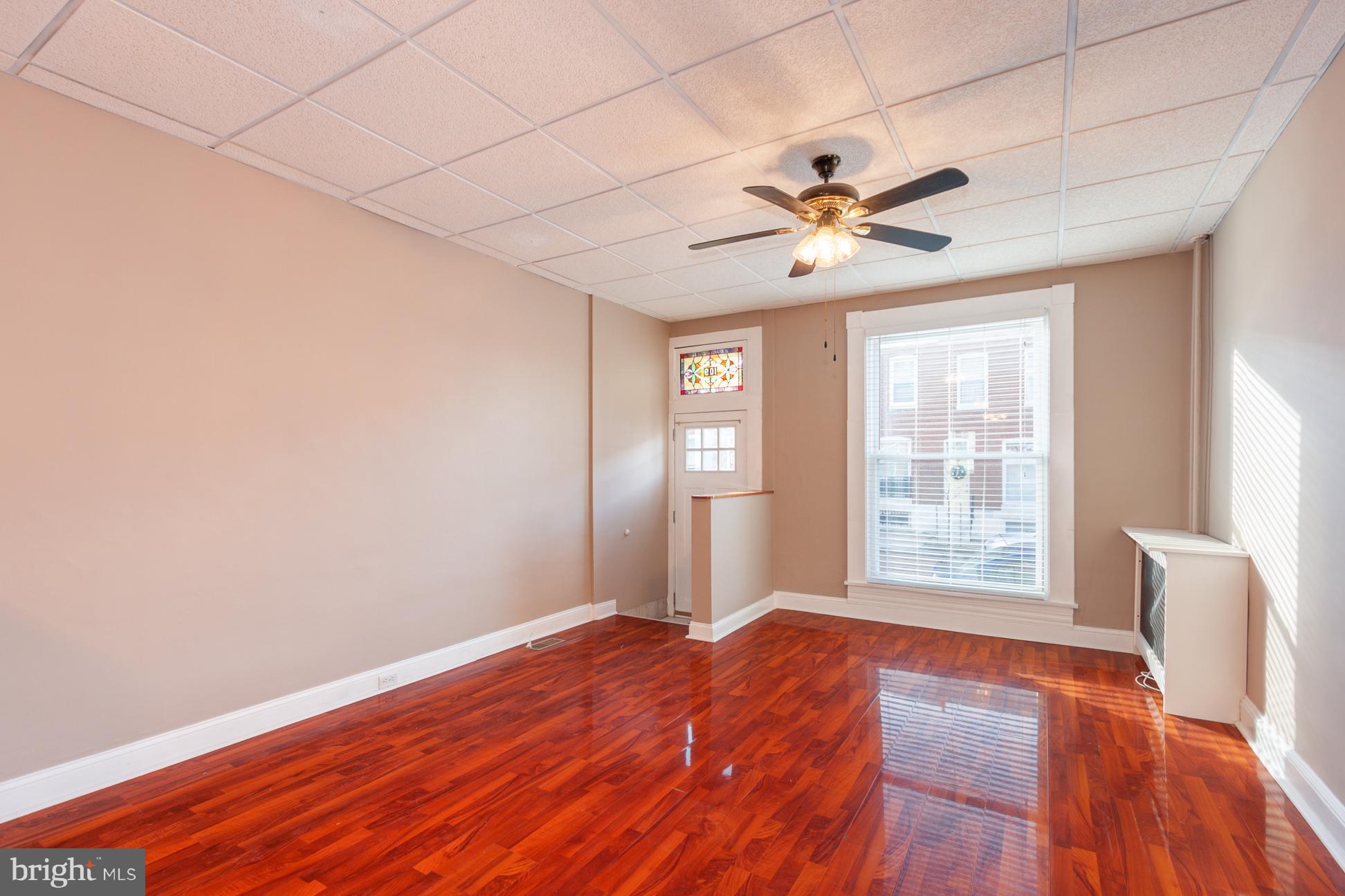 109 Rochester Place Baltimore, MD 21224 - Photo 4 of 25