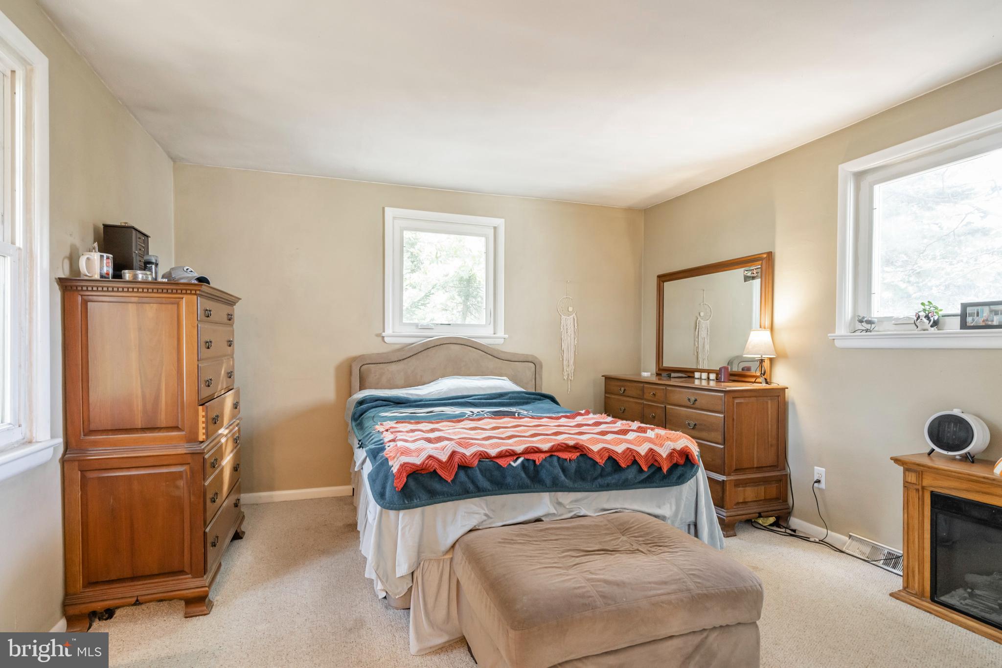 345 Mingo Road Royersford, PA 19468 - Photo 20 of 28 Primary Bedroom