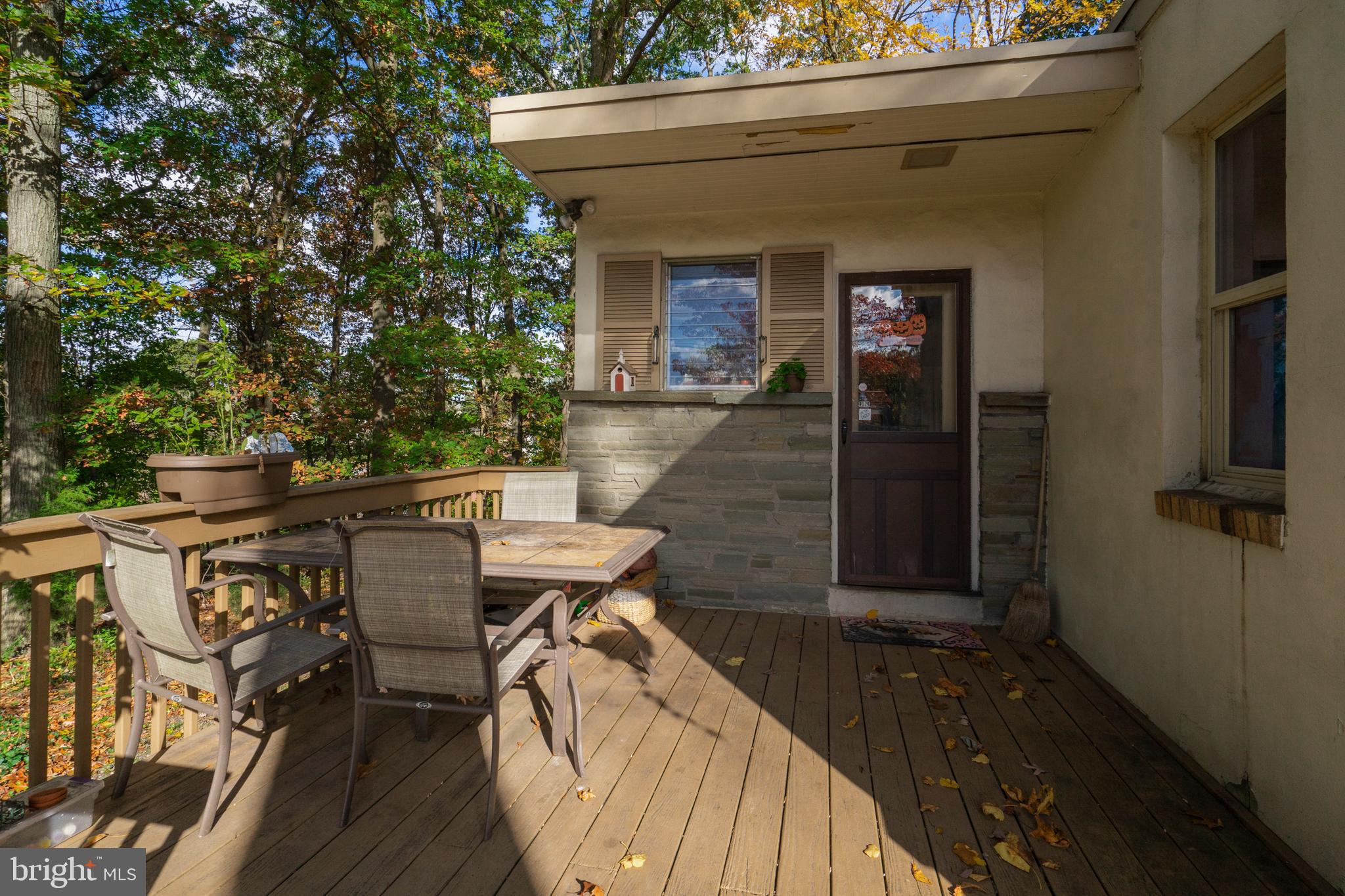 345 Mingo Road Royersford, PA 19468 - Photo 8 of 28 Front Deck