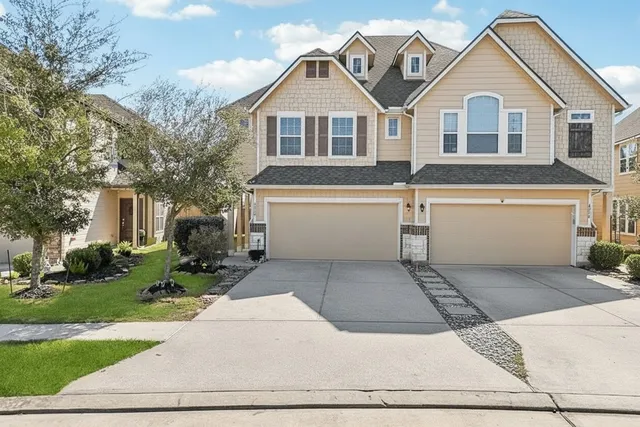 $255,000 | 6516 Stoney Creek Drive, Pasadena, TX 77503