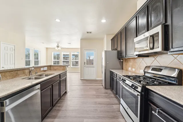 $255,000 | 6516 Stoney Creek Drive, Pasadena, TX 77503