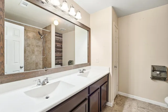 $255,000 | 6516 Stoney Creek Drive, Pasadena, TX 77503