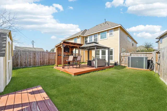 $255,000 | 6516 Stoney Creek Drive, Pasadena, TX 77503