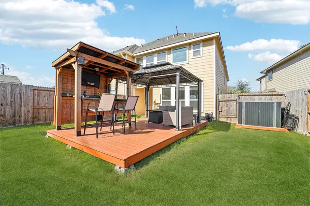 $255,000 | 6516 Stoney Creek Drive, Pasadena, TX 77503