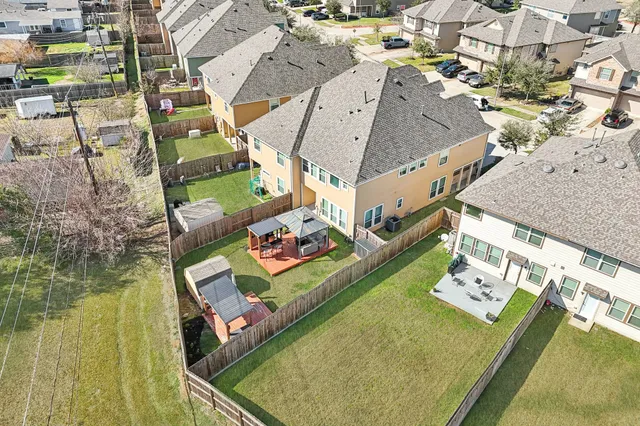 $255,000 | 6516 Stoney Creek Drive, Pasadena, TX 77503