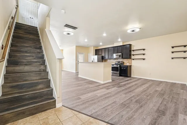 $255,000 | 6516 Stoney Creek Drive, Pasadena, TX 77503