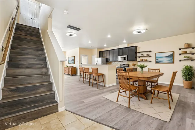 $255,000 | 6516 Stoney Creek Drive, Pasadena, TX 77503