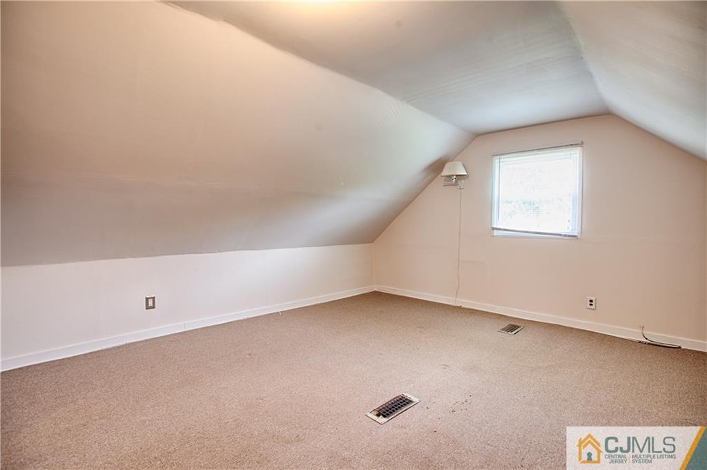 55 Tunison Road New Brunswick, NJ 08901 - Photo 14 of 20 Gallery Image 14