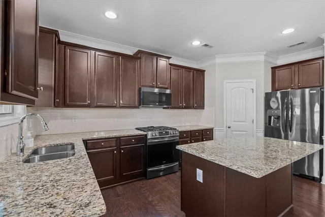 $359,500 | 866 Wild Orchard Lane, Reidville, SC 29388