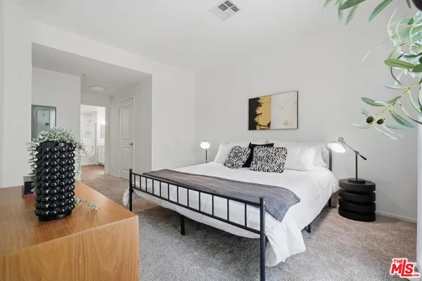 $699,000 | 6400 Crescent Park East, Unit 301, Playa Vista, CA 90094
