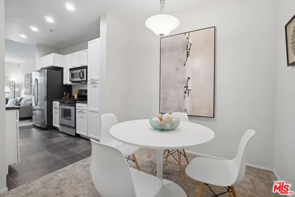$699,000 | 6400 Crescent Park East, Unit 301, Playa Vista, CA 90094