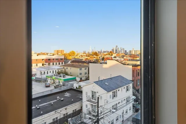 $3,400 | 3516 John F. Kennedy Boulevard, Unit 404, Jersey City, NJ 07307
