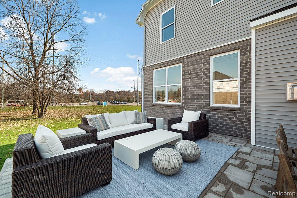 1078 West Avon Road Rochester Hills, MI 48309 - Photo 43 of 44