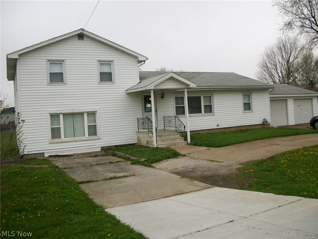 4014 Jaeger Road Lorain, OH 44053 - Photo 1 of 14 Nice 4 bedroom home on a deep lot! Close to shopping!
