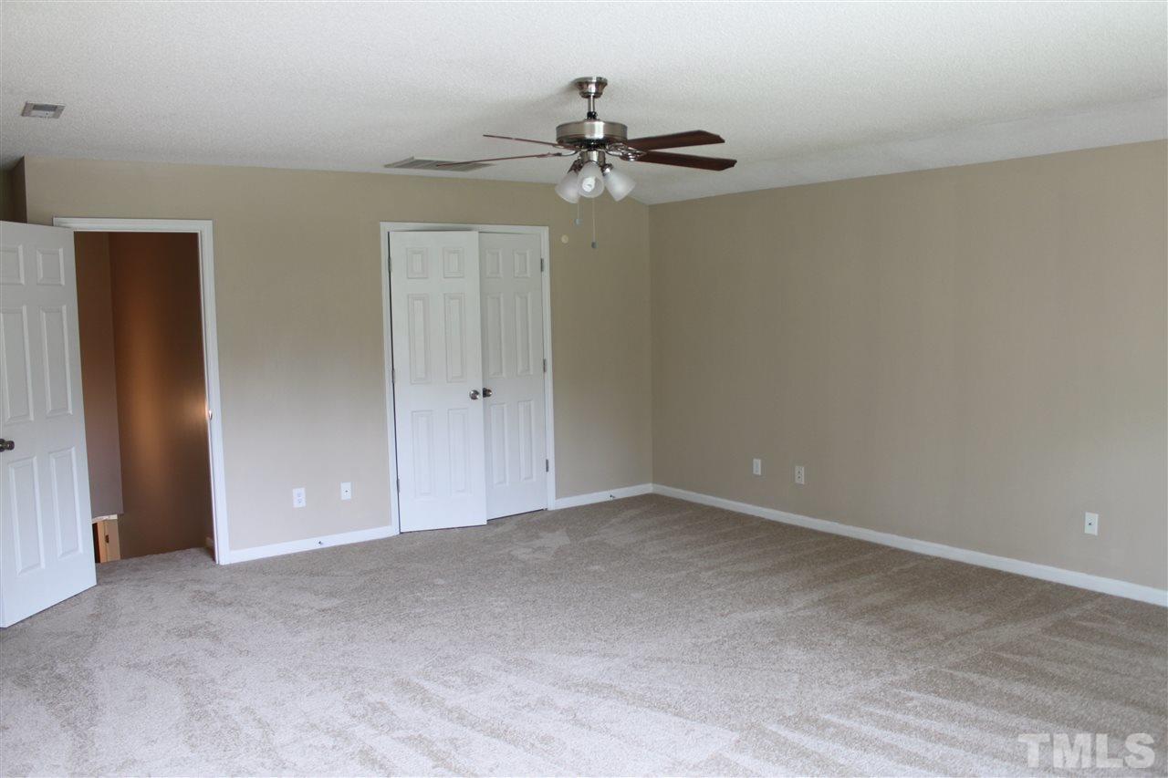 391 Camellia Road Angier, NC 27501 - Photo 11 of 22 Gallery Image 11