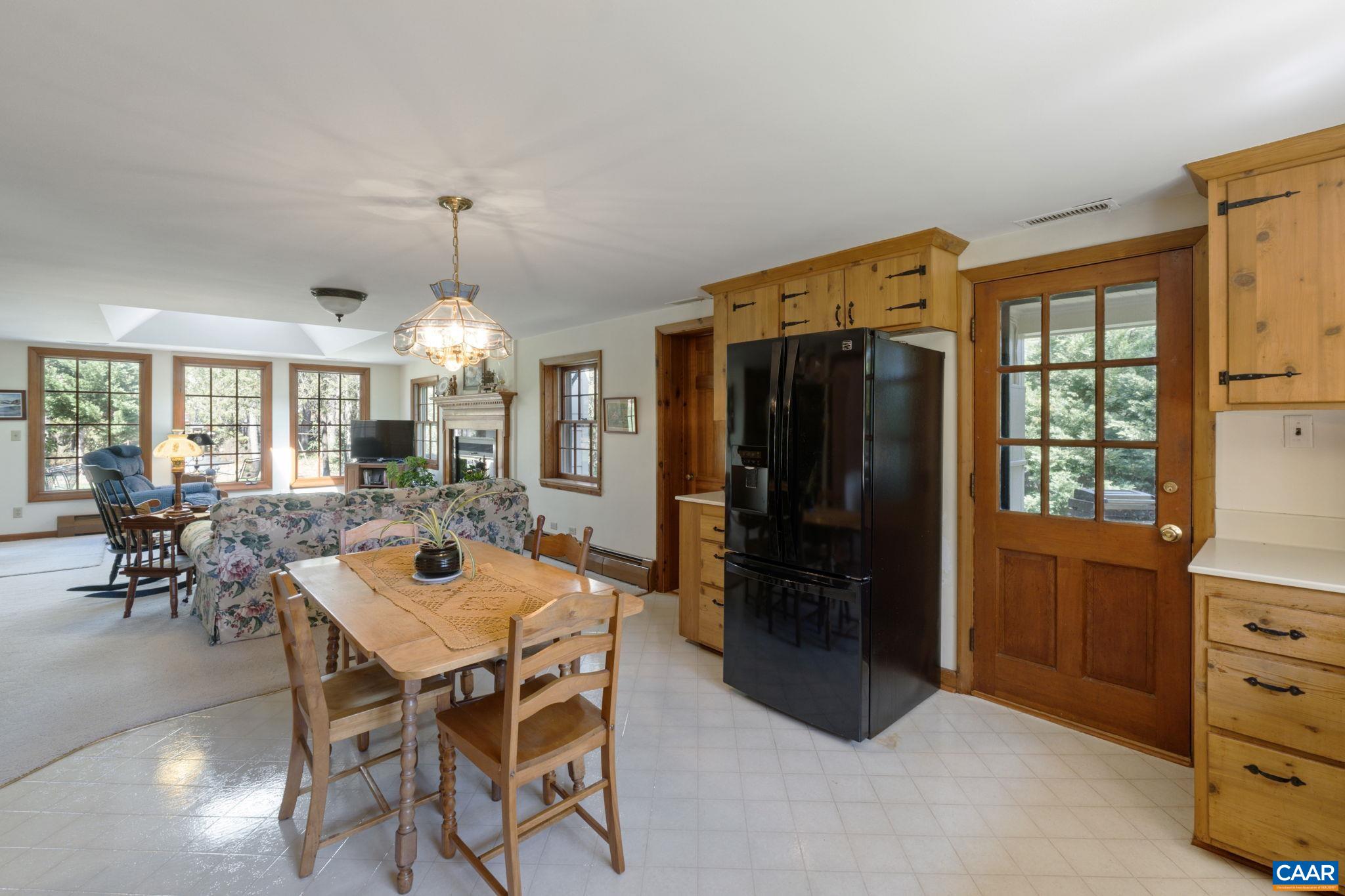 2507 Northfield Road Charlottesville, VA 22901 - Photo 16 of 68 a dining room with furniture and window