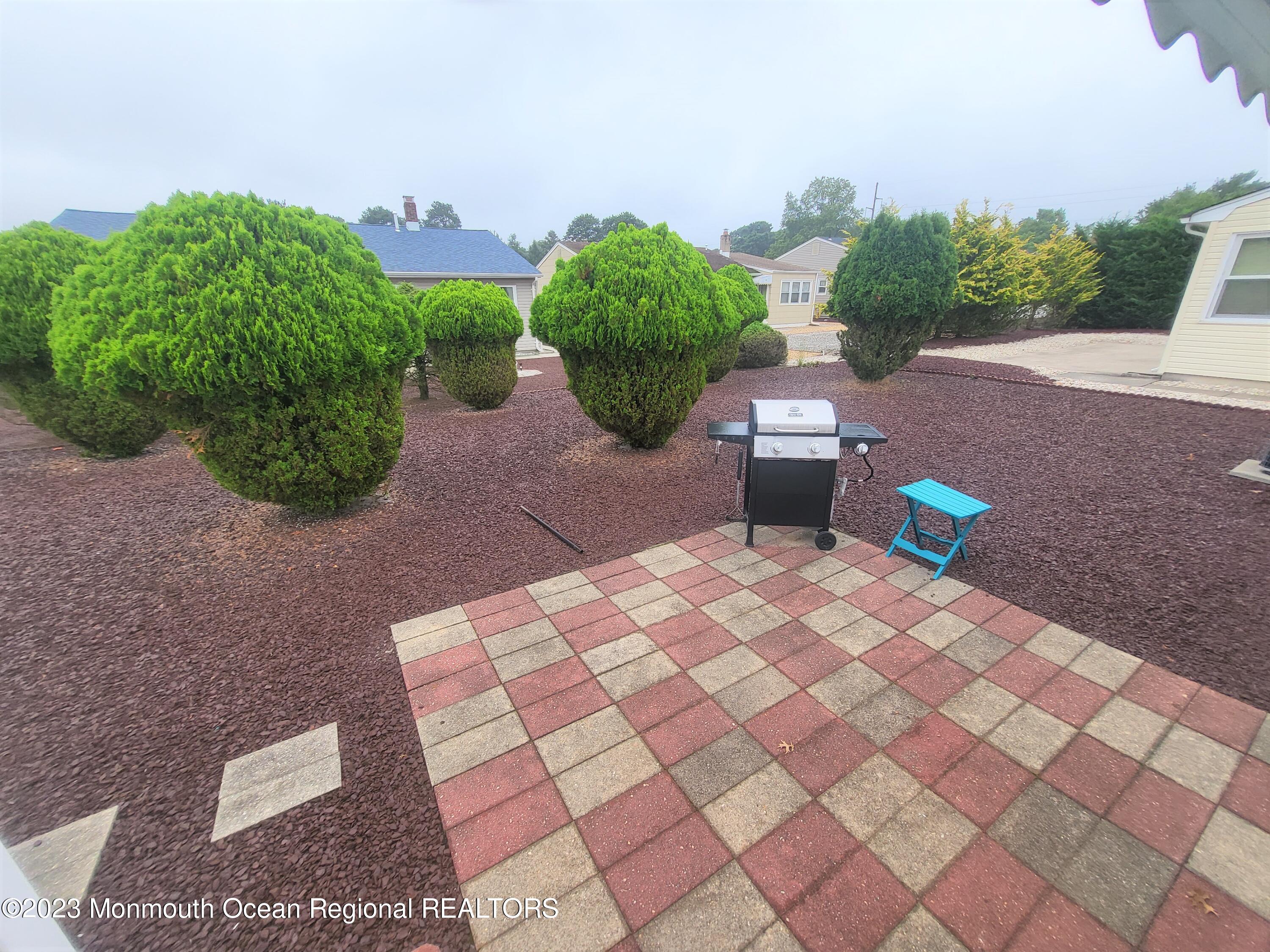 5 Thornton Road Toms River, NJ 08757 - Photo 26 of 31 20230829_120205