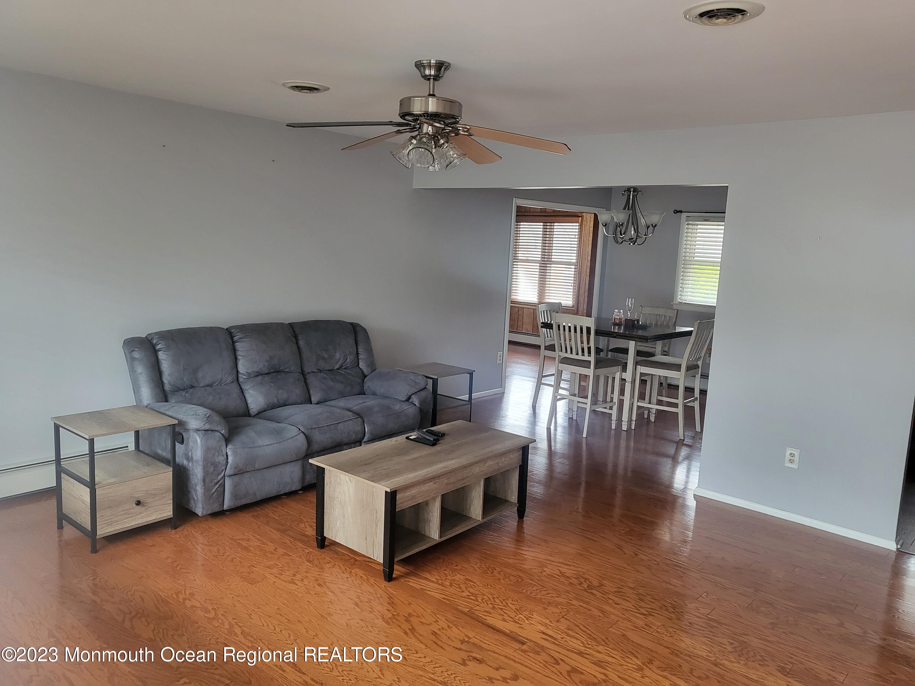 5 Thornton Road Toms River, NJ 08757 - Photo 5 of 31 20230829_115625