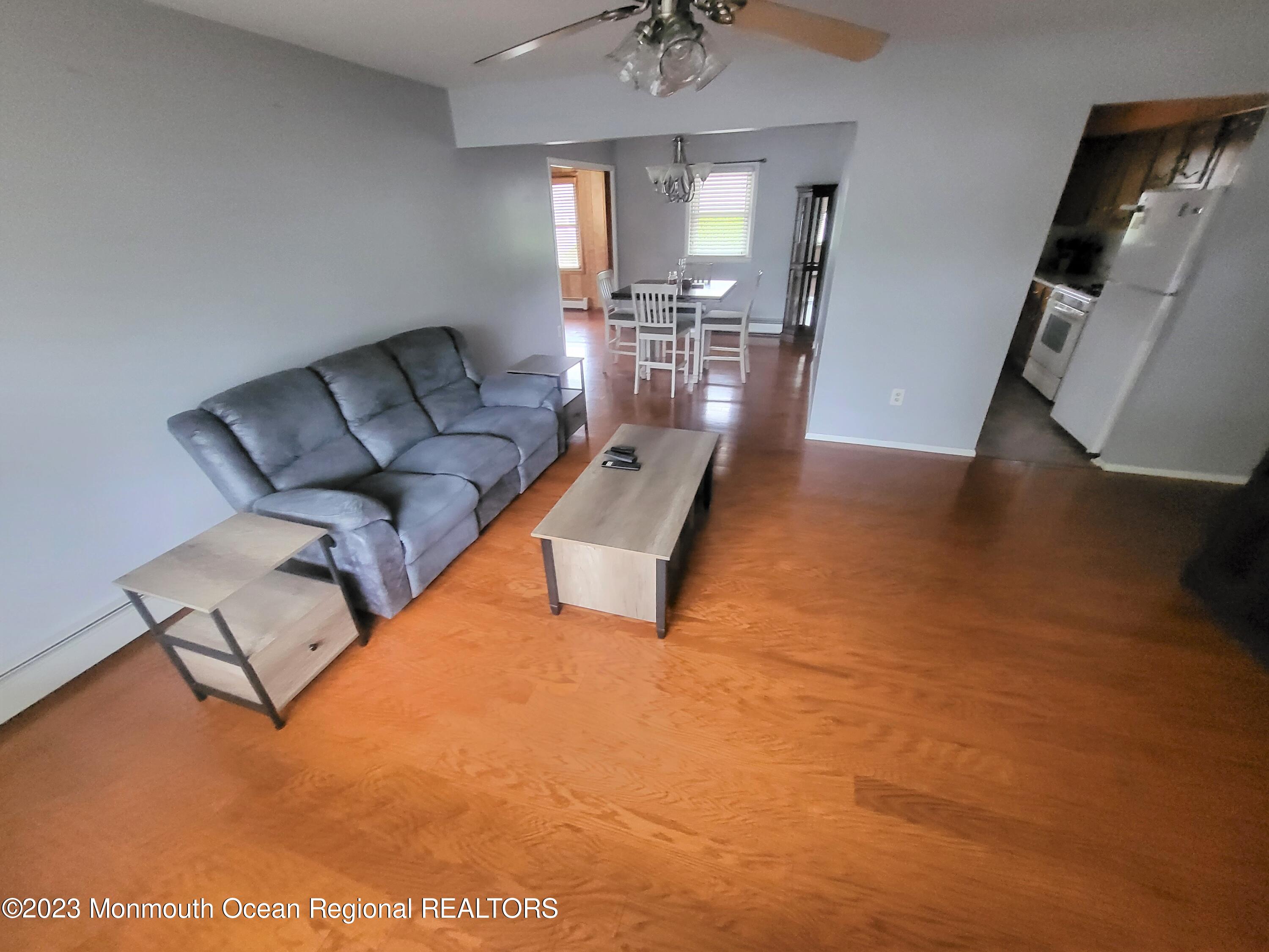 5 Thornton Road Toms River, NJ 08757 - Photo 10 of 31 20230829_115803