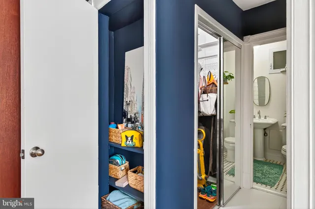 a picture of floor plan