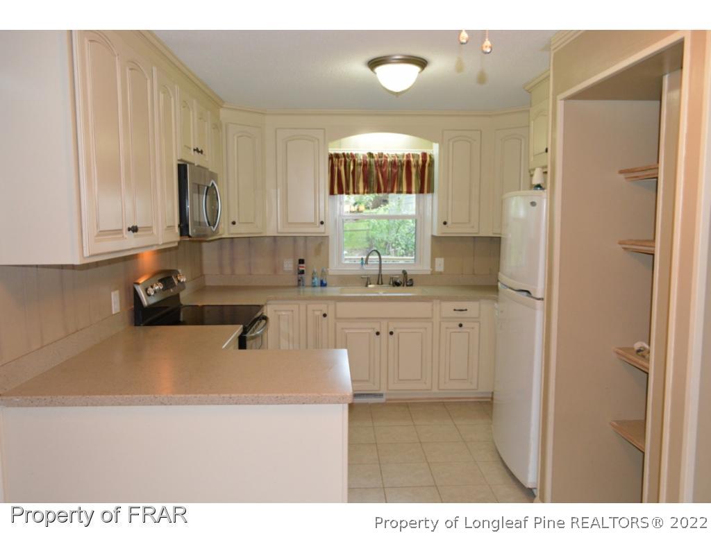 663 Delma Grimes Road Coats, NC 27521 - Photo 11 of 32 Gallery Image 11