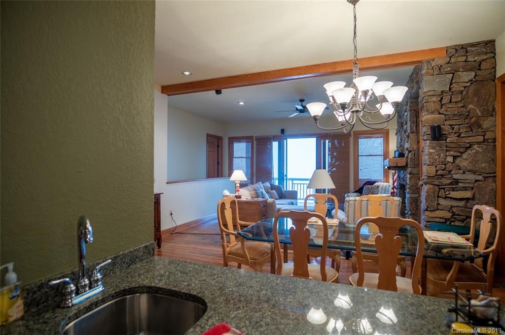 121 Spring Rock Road, Unit C4 Burnsville, NC 28714 - Photo 12 of 36 Gallery Image 12