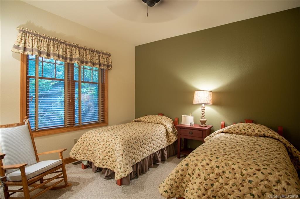 121 Spring Rock Road, Unit C4 Burnsville, NC 28714 - Photo 19 of 36 Gallery Image 19
