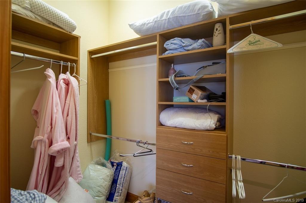 121 Spring Rock Road, Unit C4 Burnsville, NC 28714 - Photo 25 of 36 Gallery Image 25