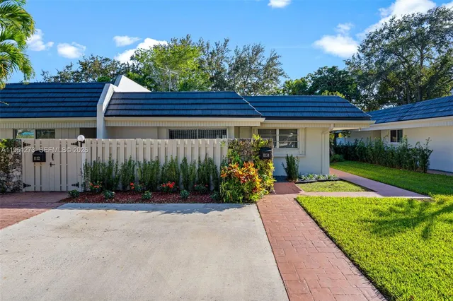 $750,000 | 8134 Southwest 83rd Street, Miami, FL 33143