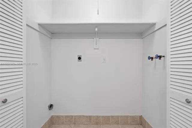 $750,000 | 8134 Southwest 83rd Street, Miami, FL 33143