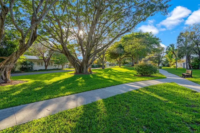 $750,000 | 8134 Southwest 83rd Street, Miami, FL 33143