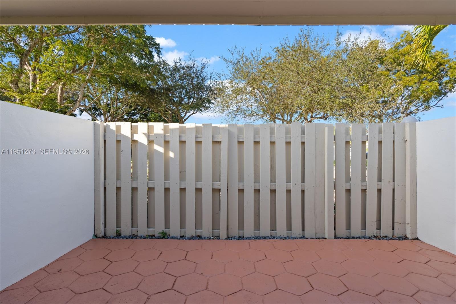 8134 Southwest 83rd Street Miami, FL 33143 - Photo 10 of 28